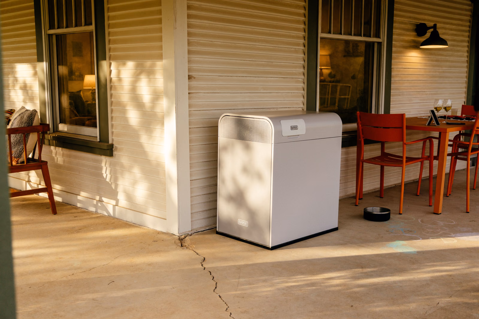 A Base battery installed beside a Texas home